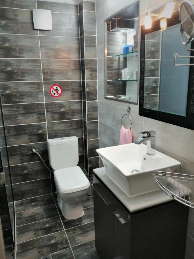 Modern Residence In The Center Of Trikala Buitenkant foto